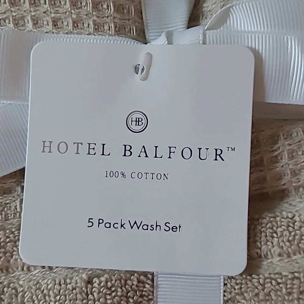 Hotel Balfour Washcloth Set